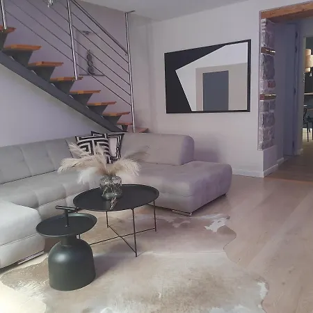 Arena Design App With Free Private Parking And With A Terrace Apartmán Pula
