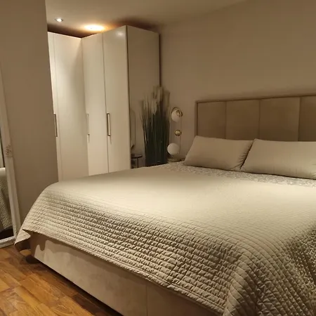Appartement Center Arena Design Apartments